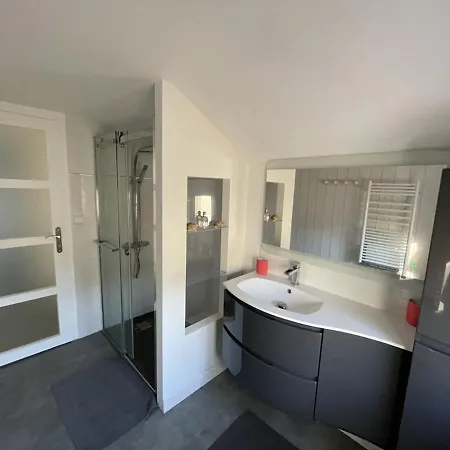 빌라 Spacieuse Avec Jacuzzi, A 200m De La A - Fr-1-413-209 카브레톤